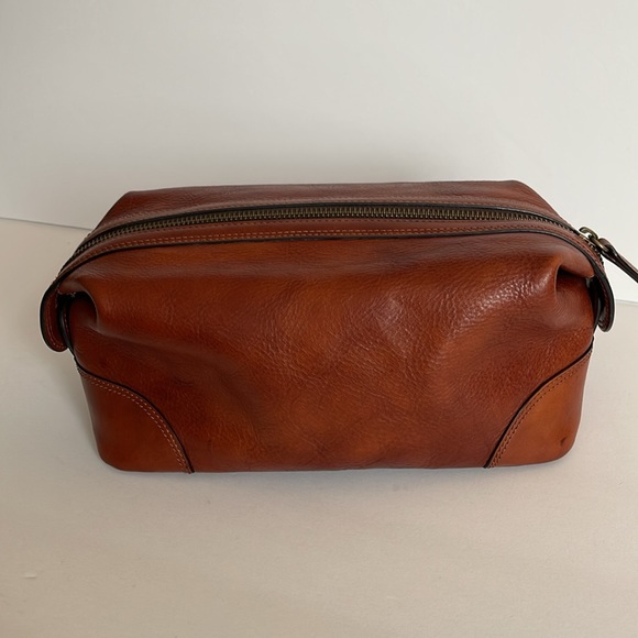 Bosca Est. 1911 Leather Toiletry Case - Picture 6 of 7